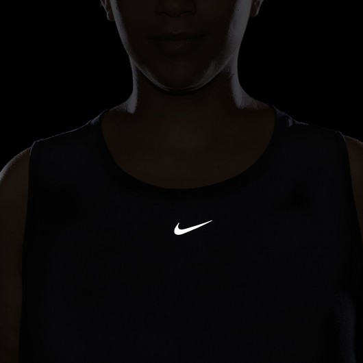 Nike Dri-Fit One Luxe Standard Fit Kadın Atlet