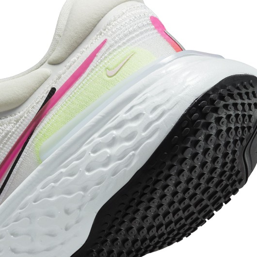 Nike ZoomX Invincible Run Flyknit Running Kadın Spor Ayakkabı