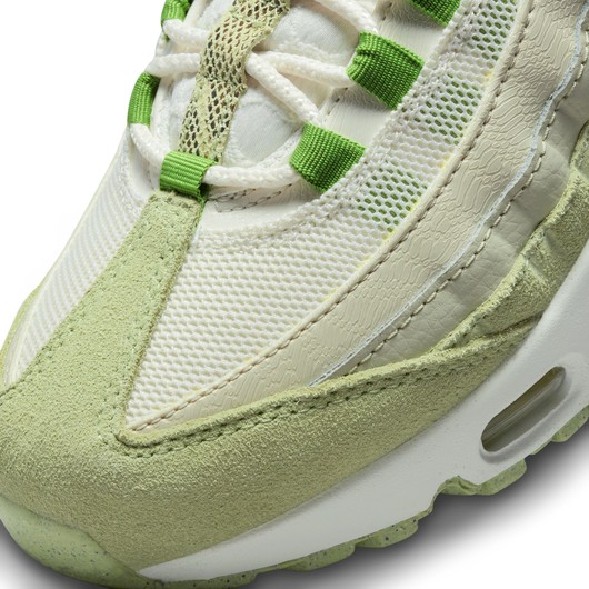 Nike Air Max 95 ''Green Snake'' Kadın Spor Ayakkabı