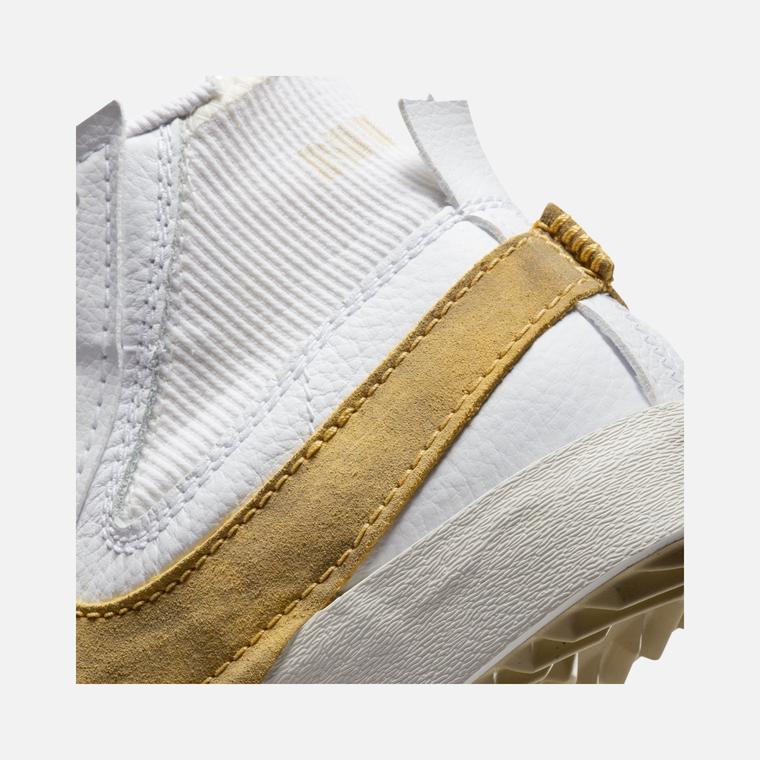 Nike Blazer Mid '77 "Sanded Gold" Jumbo Swoosh Erkek Spor Ayakkabı