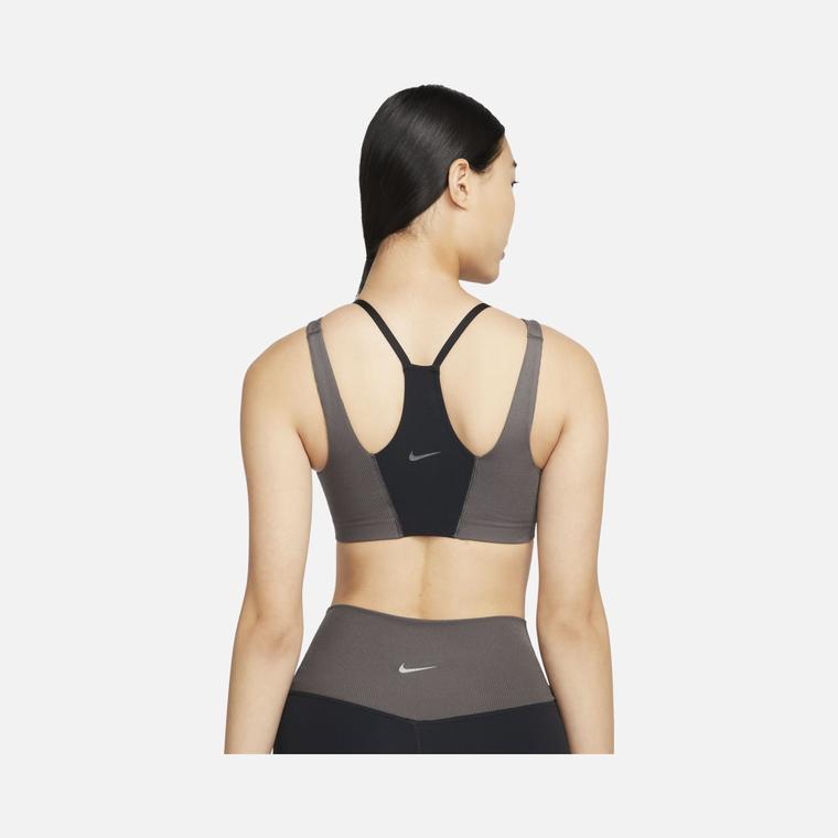 Nike Yoga Indy Light-Support Non-Padded Kadın Bra